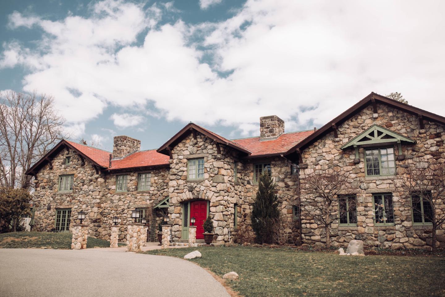 An exterior view of Willowdale Estate