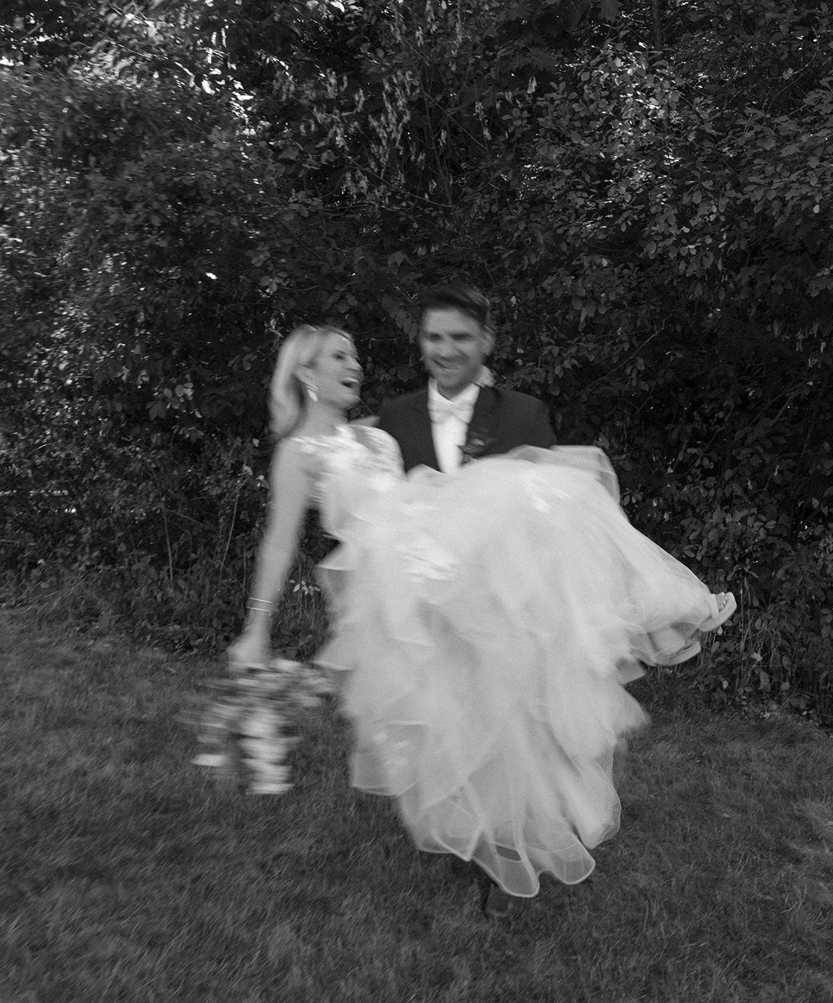 blurry couple