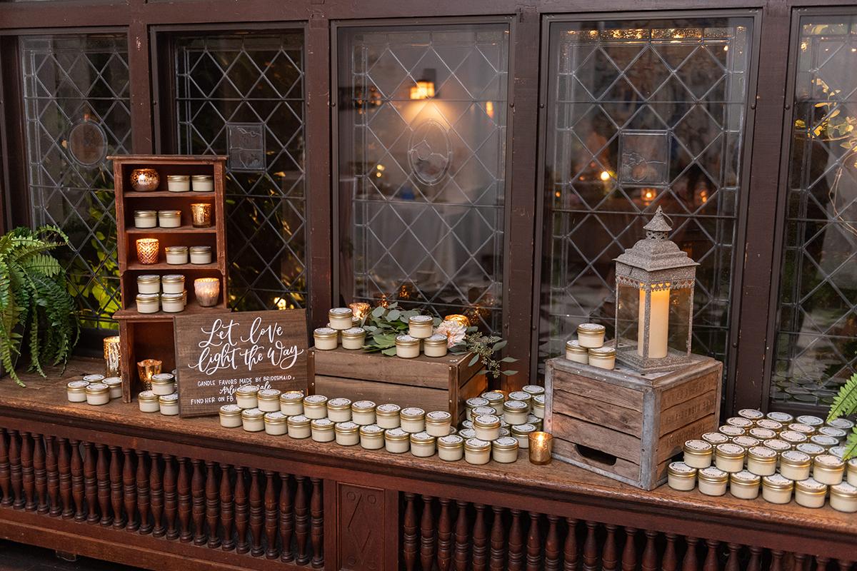 candle favor